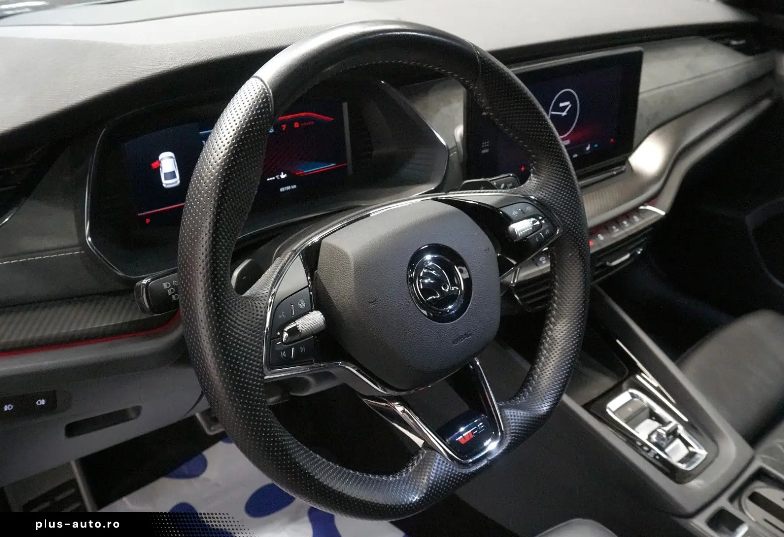 SKODA Octavia Lim. RS Plus 2.0 TSI ACC STDHZ MATRIX VC