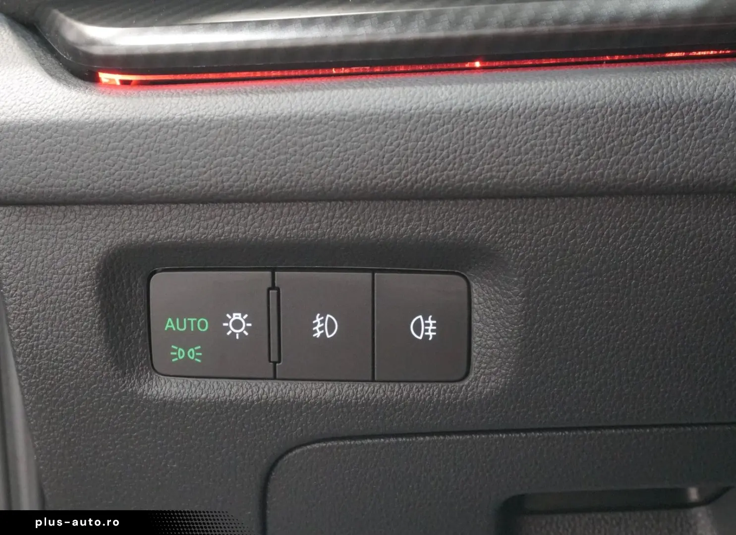 SKODA Octavia Lim. RS Plus 2.0 TSI ACC STDHZ MATRIX VC