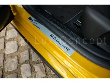 RENAULT Megane RS Ultime TCe 300 EDC Pano HUD Kam ACC