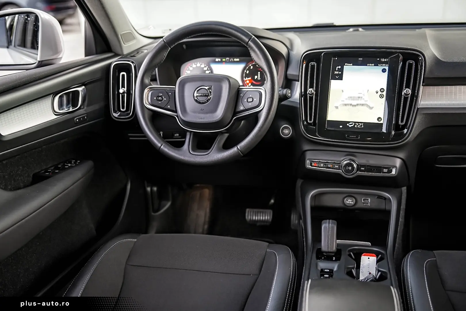 Volvo XC 40 T3 Geartronic Momentum