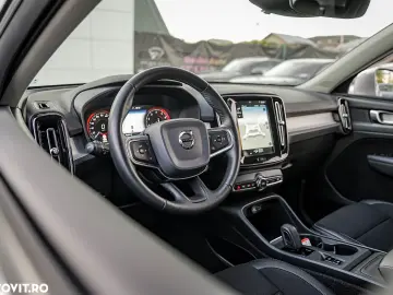 Volvo XC 40 T3 Geartronic Momentum