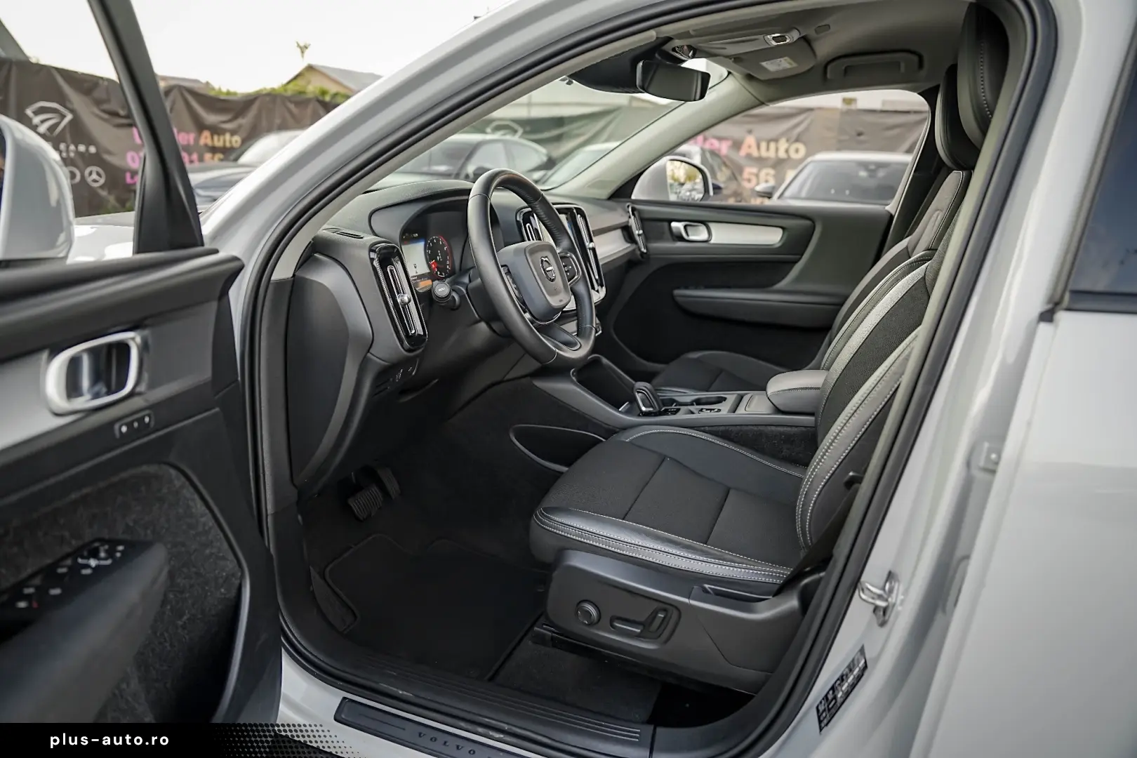 Volvo XC 40 T3 Geartronic Momentum