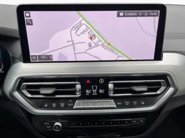 BMW X4 xDr20d M Sport Pano AHK Laser H K HUD Stop Go