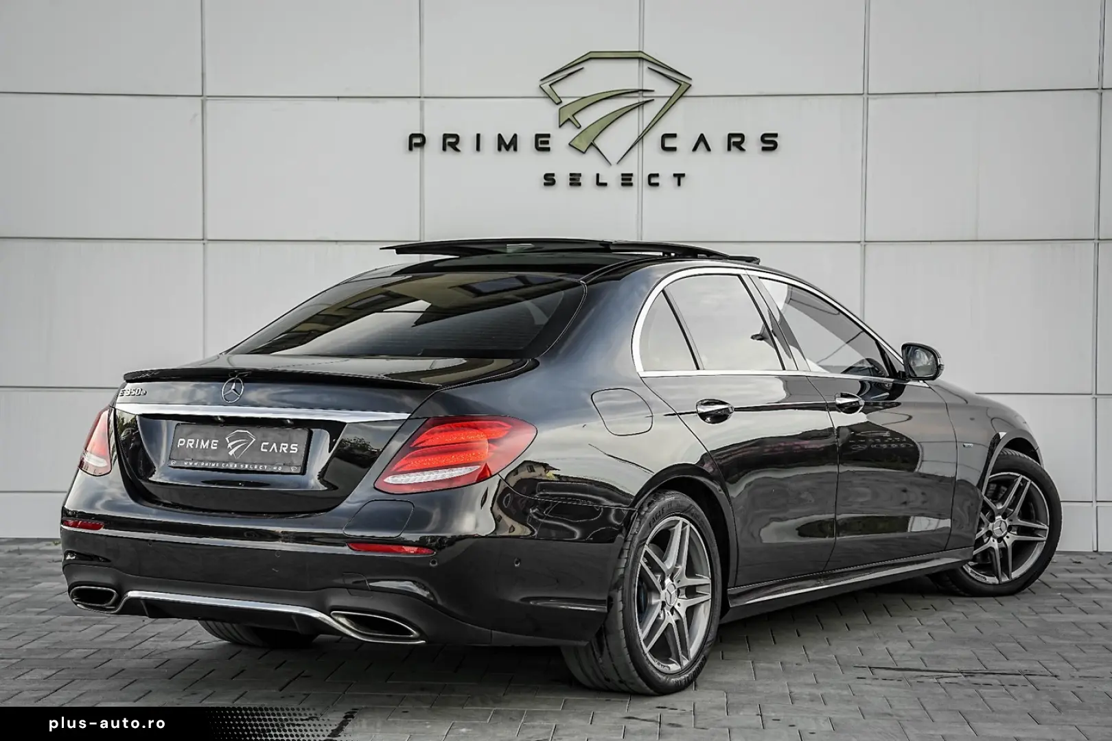 Mercedes-Benz E 350e 9G-TRONIC AMG Line