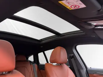 BMW X4 M40d AHK Pano Standhzg. Head-Up H K