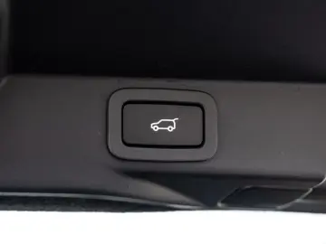 LAND ROVER Range Rover Sport P400e Limited Edition   1 Vorb