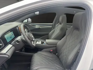 BYD SEALION 7 AWD