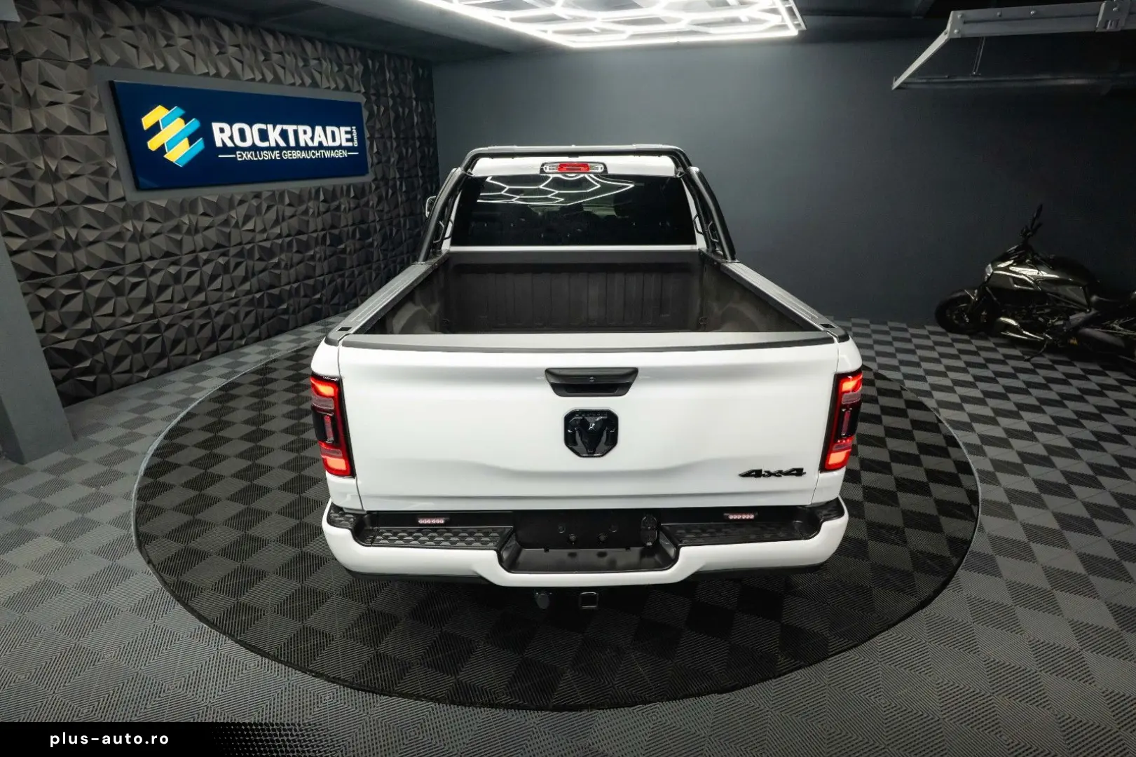 DODGE RAM 5.7 V8 HEMI 4x4 OFFROAD LONGBED Limited 19%