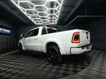 DODGE RAM 5.7 V8 HEMI 4x4 OFFROAD LONGBED Limited 19%