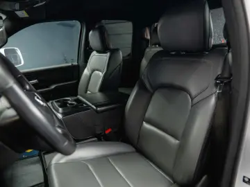 DODGE RAM 5.7 V8 HEMI 4x4 OFFROAD LONGBED Limited 19%