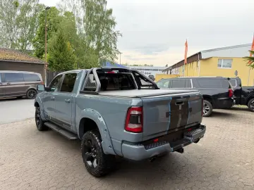 DODGE EU-RAM V8 LPG PANO 12 RADIO LIFT OFFROAD BÜGEL