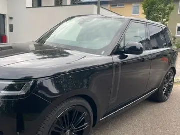 LAND ROVER Range Rover Autobiography