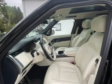 LAND ROVER Range Rover Autobiography