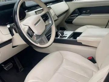 LAND ROVER Range Rover Autobiography