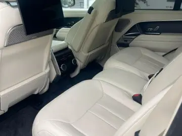 LAND ROVER Range Rover Autobiography