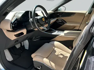 Ferrari Purosangue