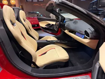 FERRARI 296 GTS CABRIO LIFTING CARBON SITZBELÜFTUNG