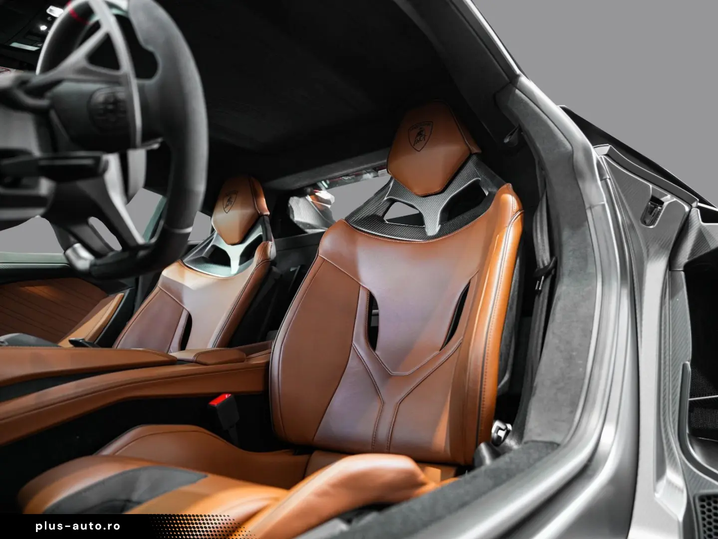 LAMBORGHINI Revuelto   Full Carbon Packs   Sports Seats