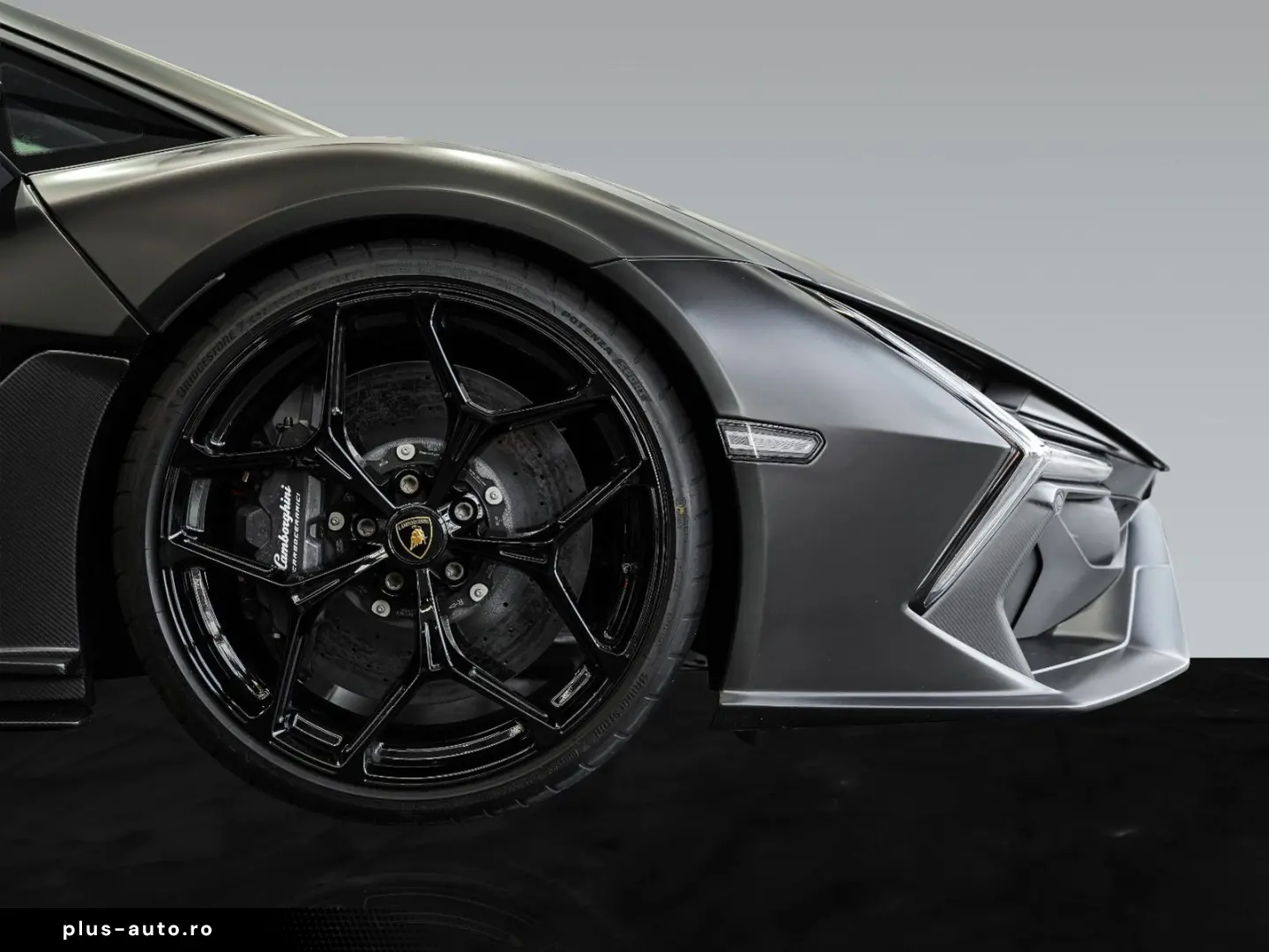 LAMBORGHINI Revuelto   Full Carbon Packs   Sports Seats
