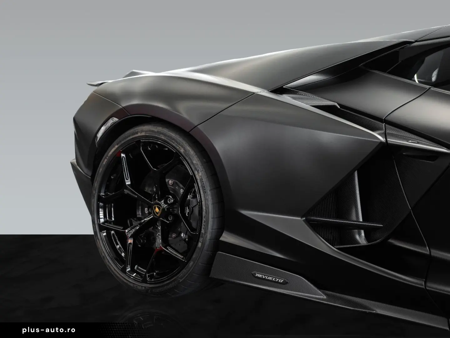 LAMBORGHINI Revuelto   Full Carbon Packs   Sports Seats