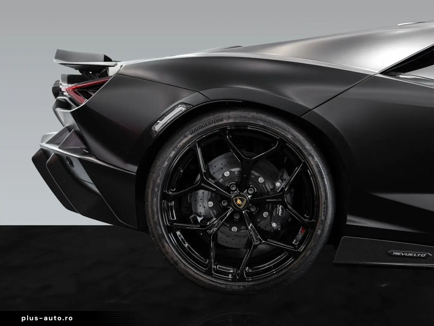 LAMBORGHINI Revuelto   Full Carbon Packs   Sports Seats