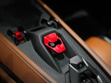 LAMBORGHINI Revuelto   Full Carbon Packs   Sports Seats