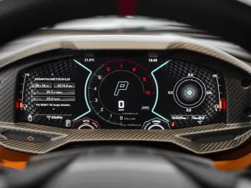 LAMBORGHINI Revuelto   Full Carbon Packs   Sports Seats