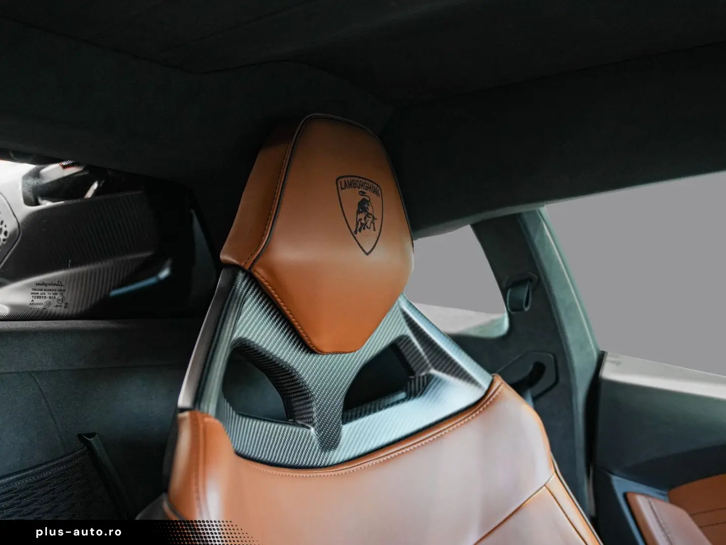 LAMBORGHINI Revuelto   Full Carbon Packs   Sports Seats