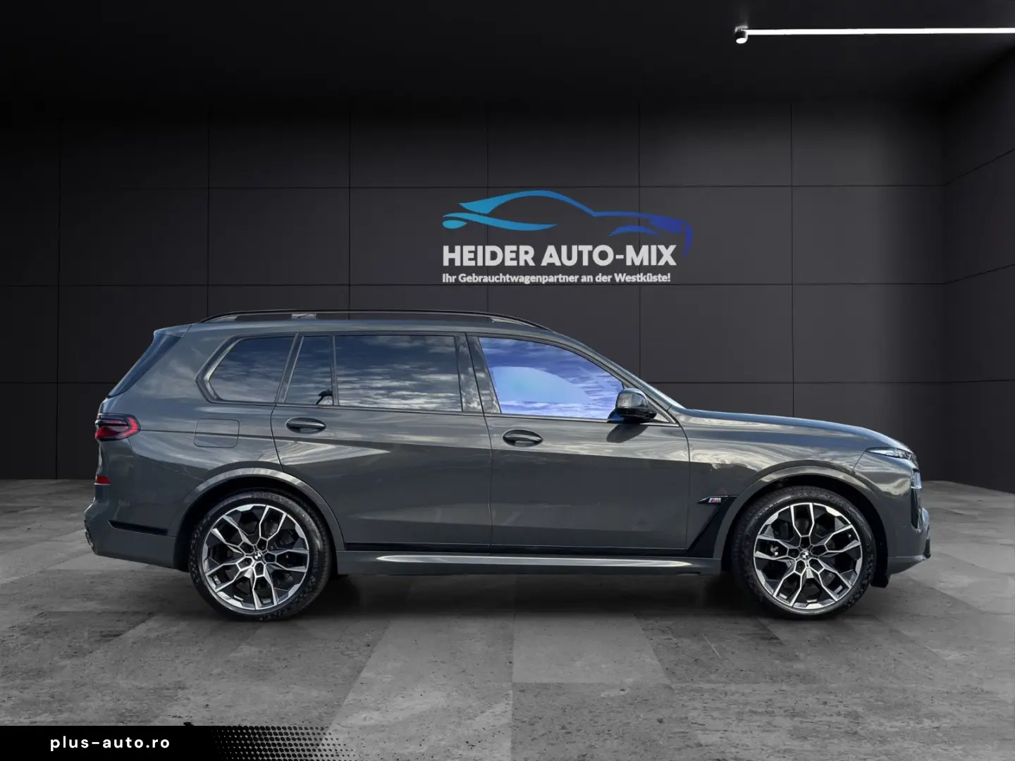 BMW X7 M60 i SKYLOUNGE MERINO 6.SITZER B&W STHZ HUD