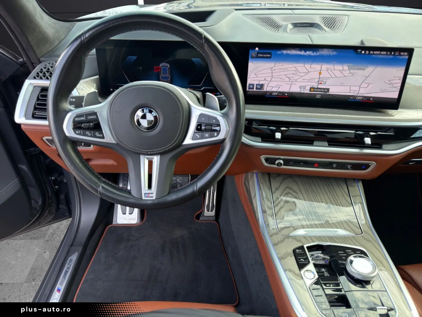 BMW X7 M60 i SKYLOUNGE MERINO 6.SITZER B&W STHZ HUD