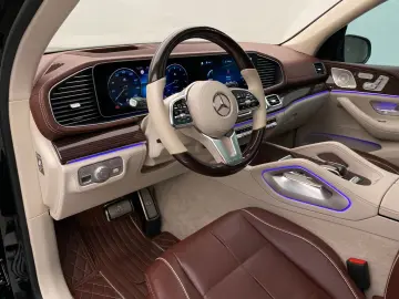 MERCEDES-BENZ GLS 600 Maybach 4Matic