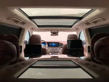MERCEDES-BENZ GLS 600 Maybach 4Matic