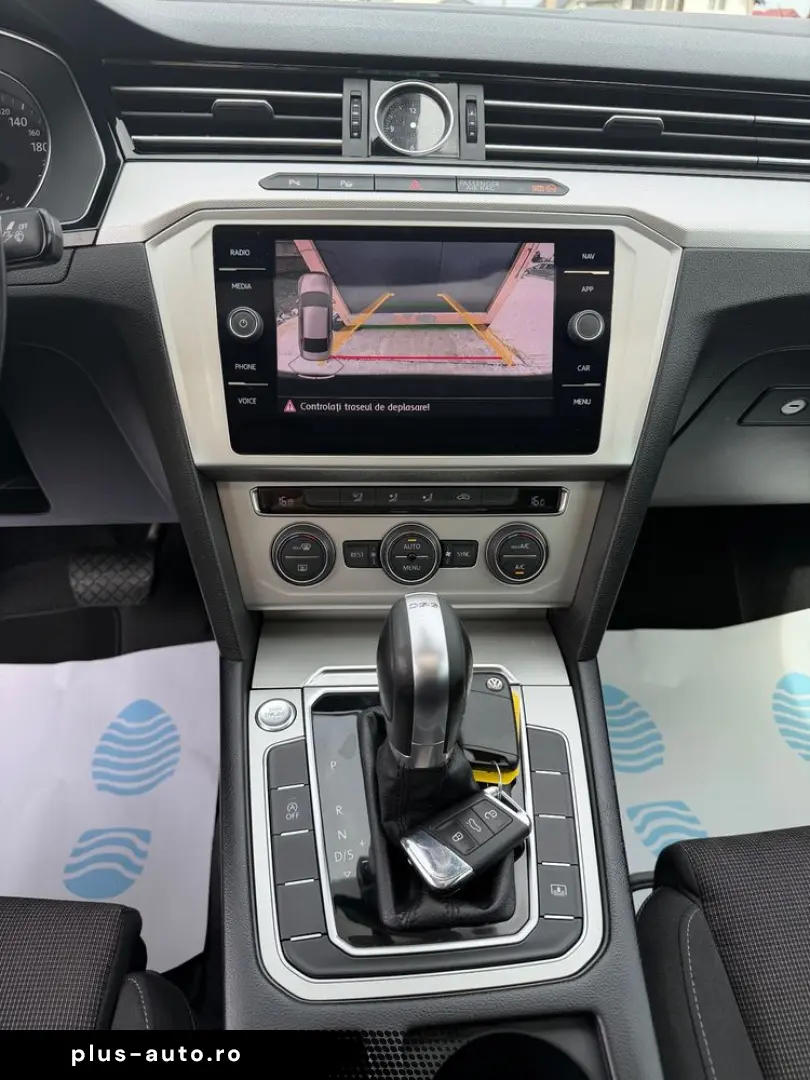 Volkswagen Passat 1.6 TDI - DSG Comfort