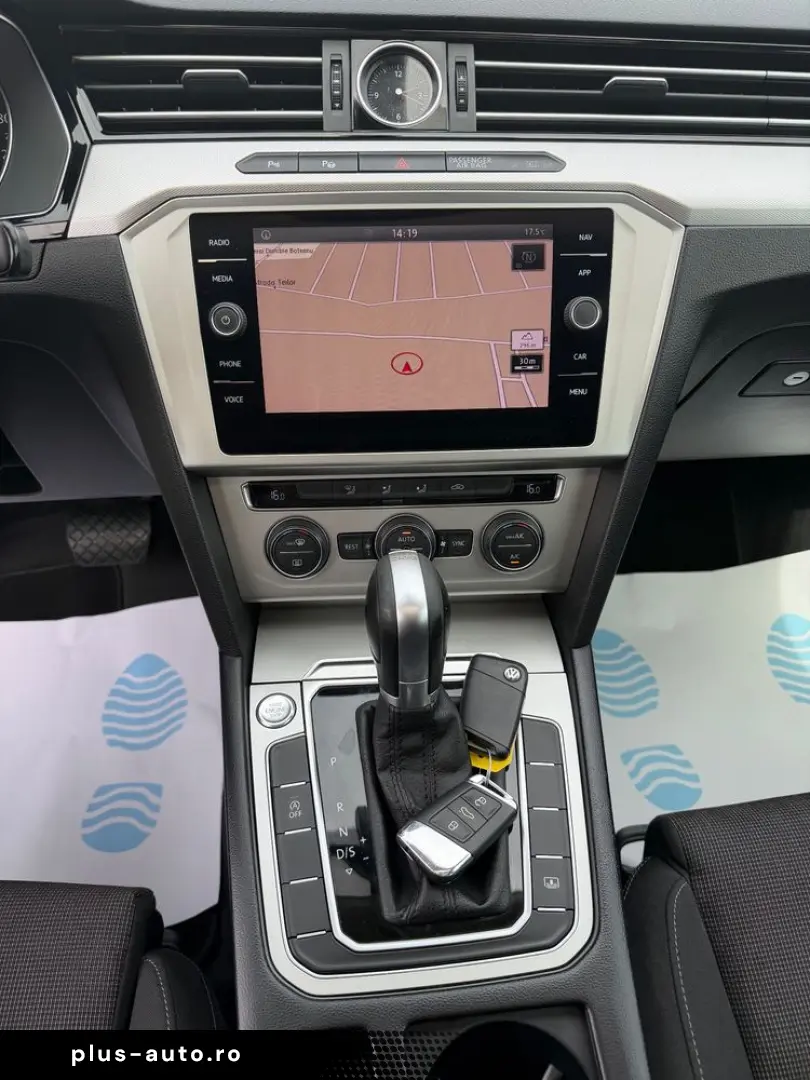 Volkswagen Passat 1.6 TDI - DSG Comfort