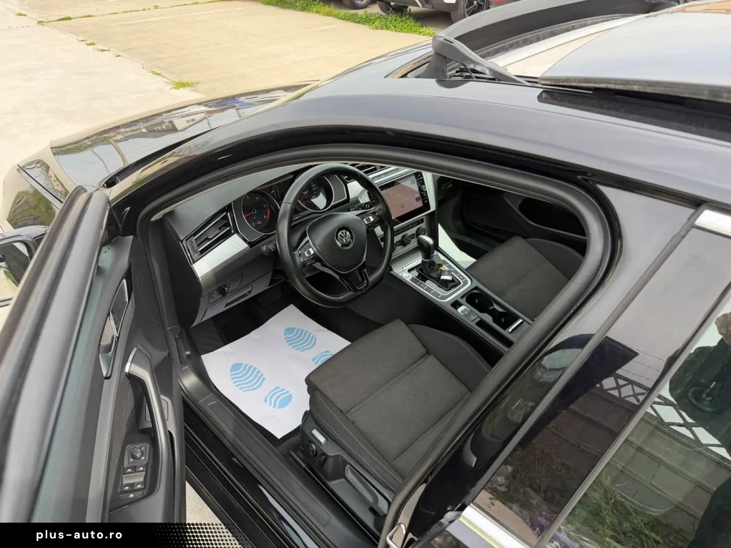 Volkswagen Passat 1.6 TDI - DSG Comfort
