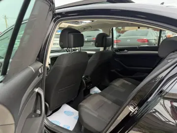 Volkswagen Passat 1.6 TDI - DSG Comfort
