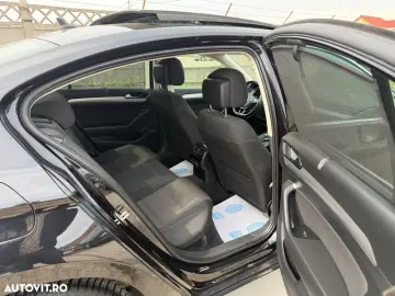 Volkswagen Passat 1.6 TDI - DSG Comfort