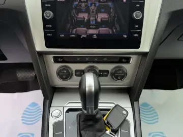 Volkswagen Passat 1.6 TDI - DSG Comfort