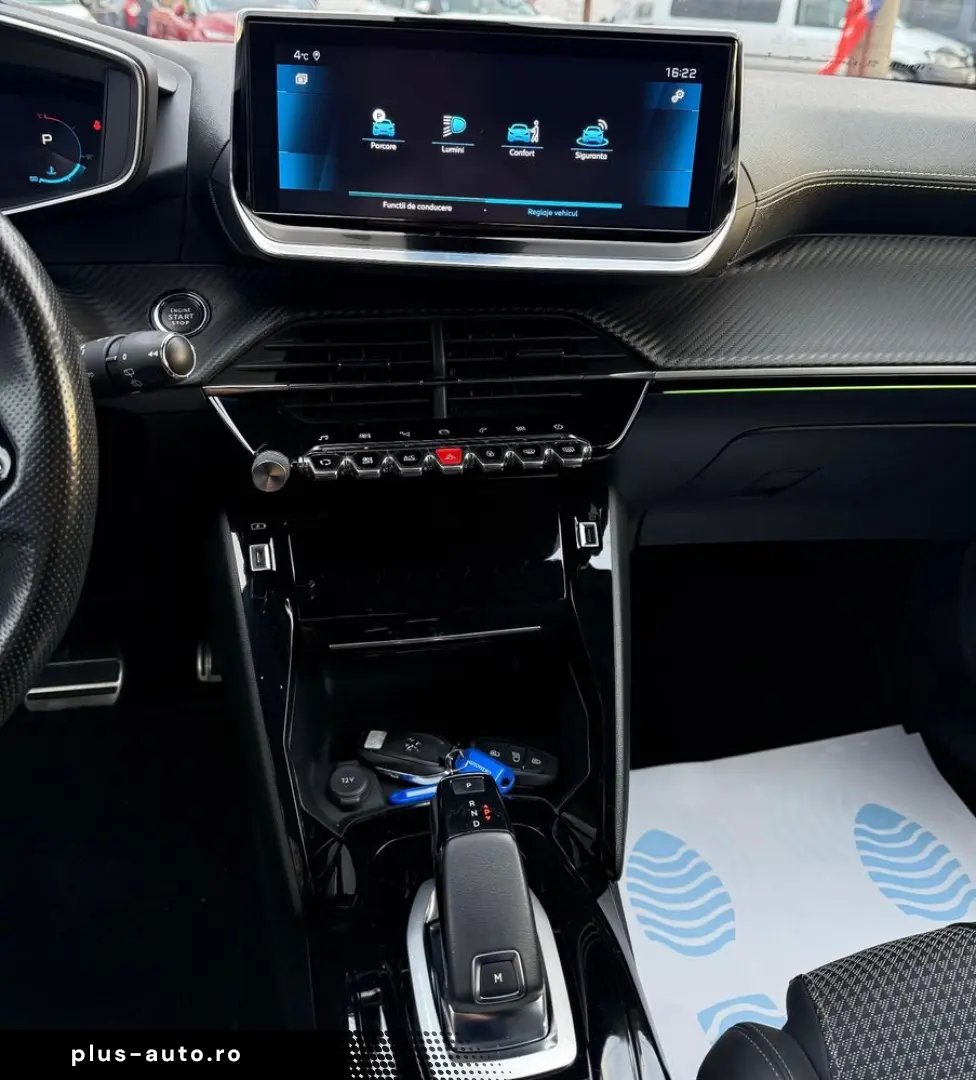 Peugeot 2008 PureTech 130 EAT8 GT Pack