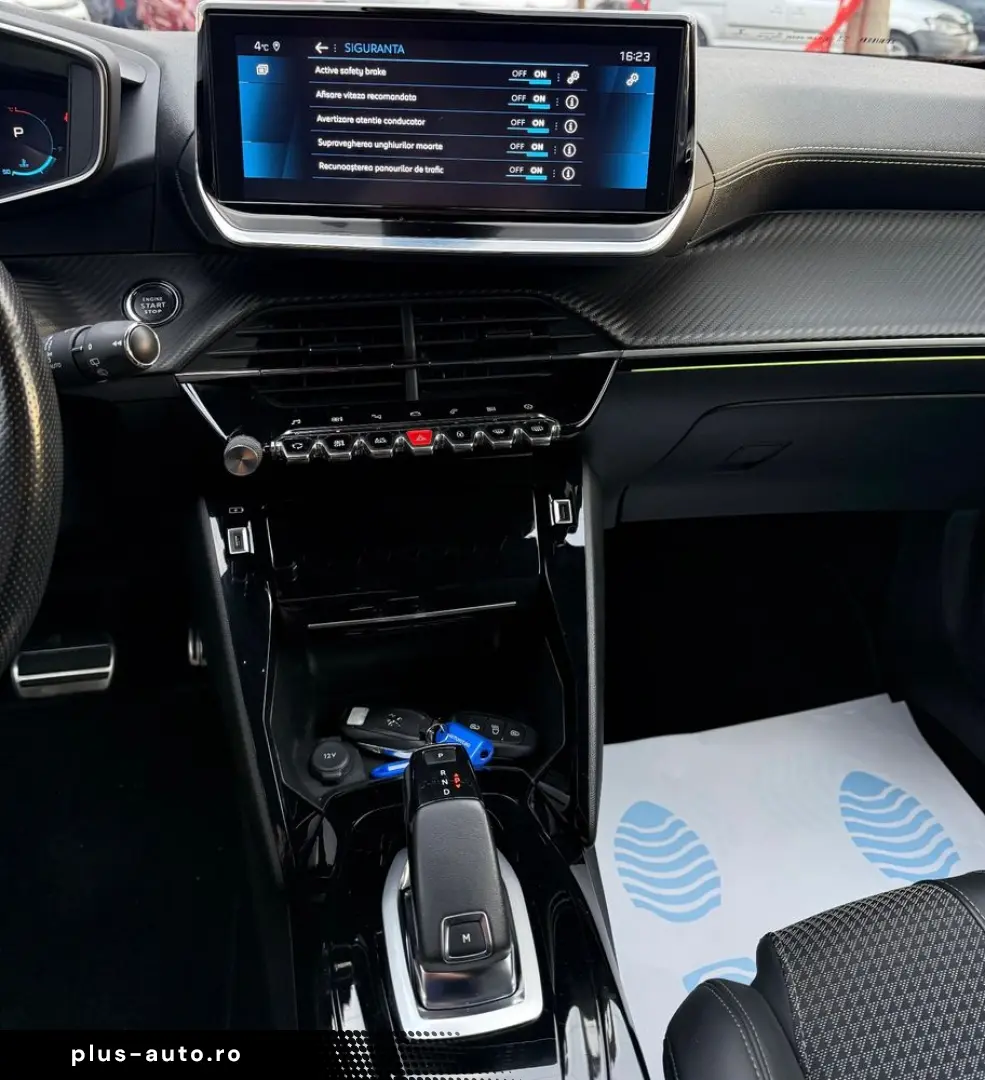 Peugeot 2008 PureTech 130 EAT8 GT Pack