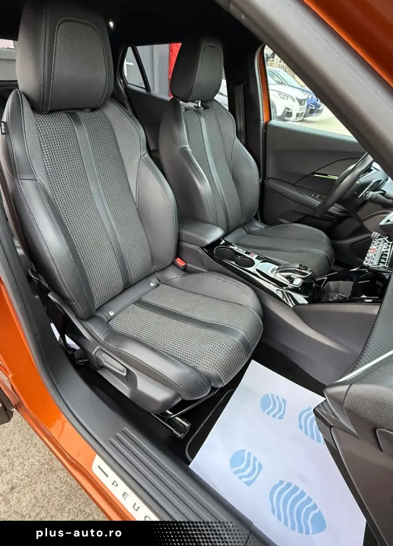 Peugeot 2008 PureTech 130 EAT8 GT Pack