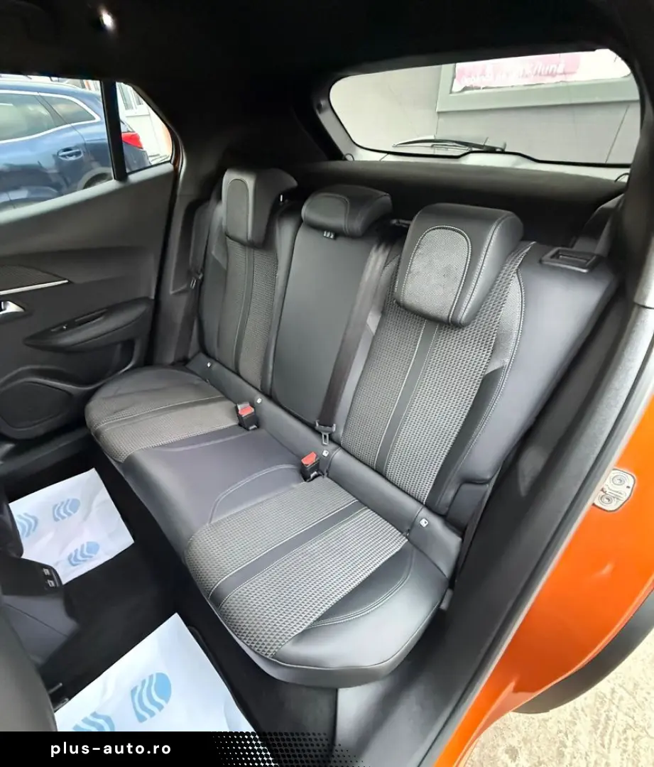 Peugeot 2008 PureTech 130 EAT8 GT Pack