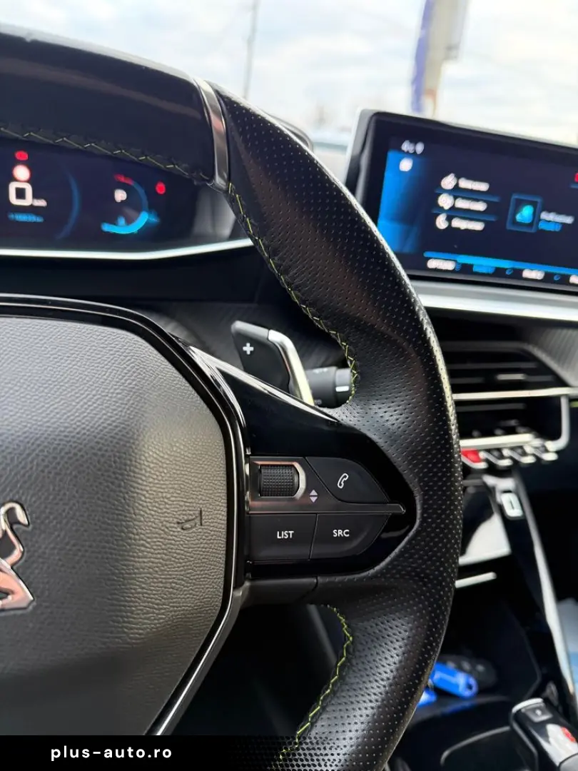 Peugeot 2008 PureTech 130 EAT8 GT Pack