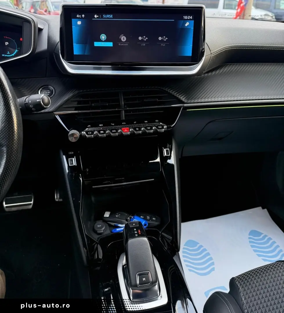 Peugeot 2008 PureTech 130 EAT8 GT Pack