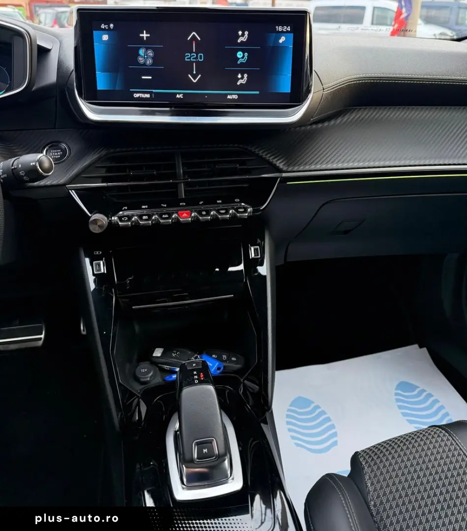 Peugeot 2008 PureTech 130 EAT8 GT Pack