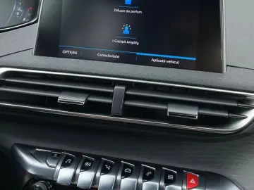 Peugeot 3008 2.0 BlueHDI S&S EAT8 GT