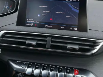 Peugeot 3008 2.0 BlueHDI S&S EAT8 GT