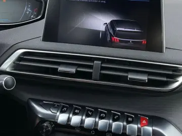 Peugeot 3008 2.0 BlueHDI S&S EAT8 GT