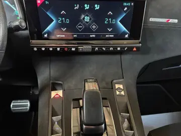 DS Automobiles DS 7 Crossback 1.6 PHeV FWD 225 EAT8 PERFORMA