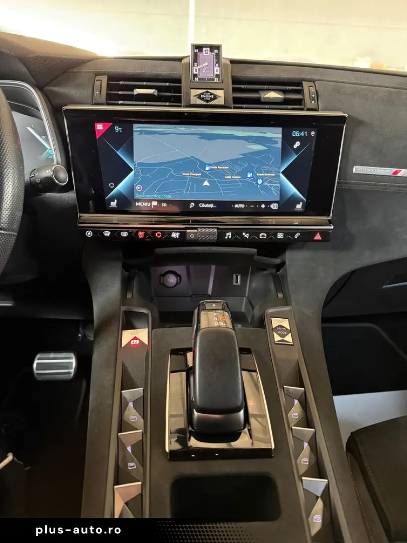 DS Automobiles DS 7 Crossback 1.6 PHeV FWD 225 EAT8 PERFORMA